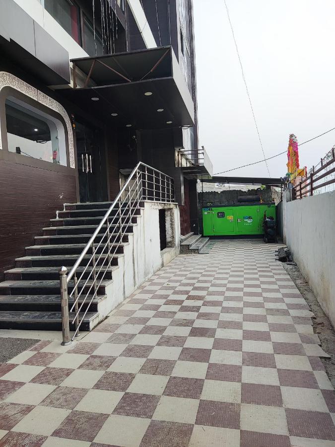Hotel Kanha Shyam Madhubani Exteriér fotografie